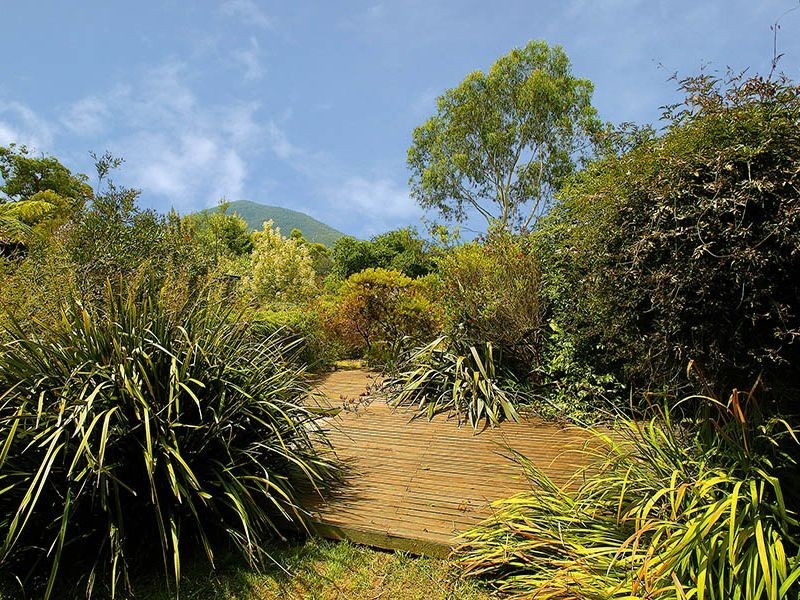 12 Wallace Parade, Healesville VIC 3777