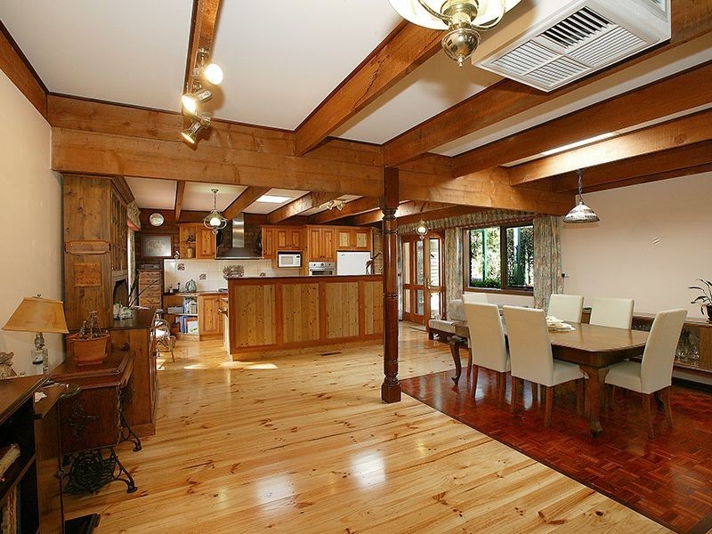 10 Merrans Road, Healesville VIC 3777