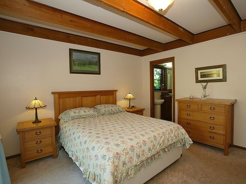 10 Merrans Road, Healesville VIC 3777