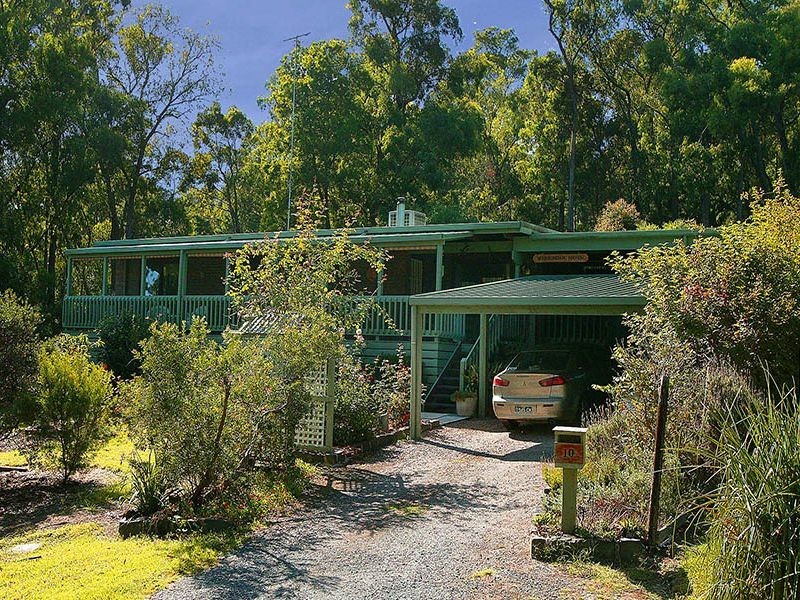 10 Merrans Road, Healesville VIC 3777