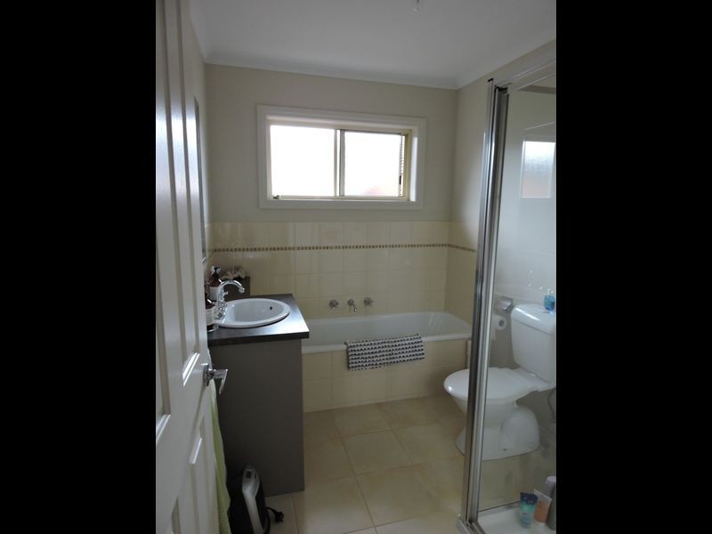 1/14 Elamo Road, Healesville VIC 3777