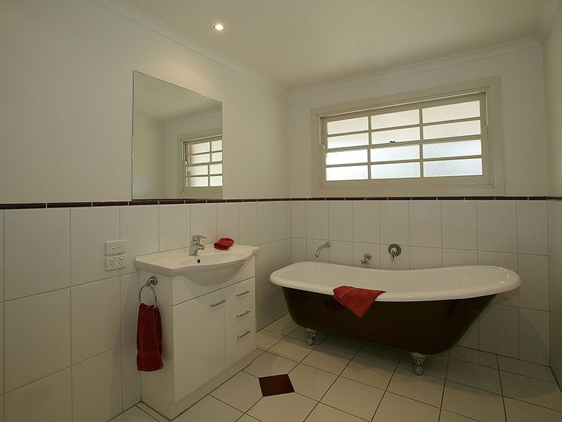 49 Badger Creek Road, Healesville VIC 3777