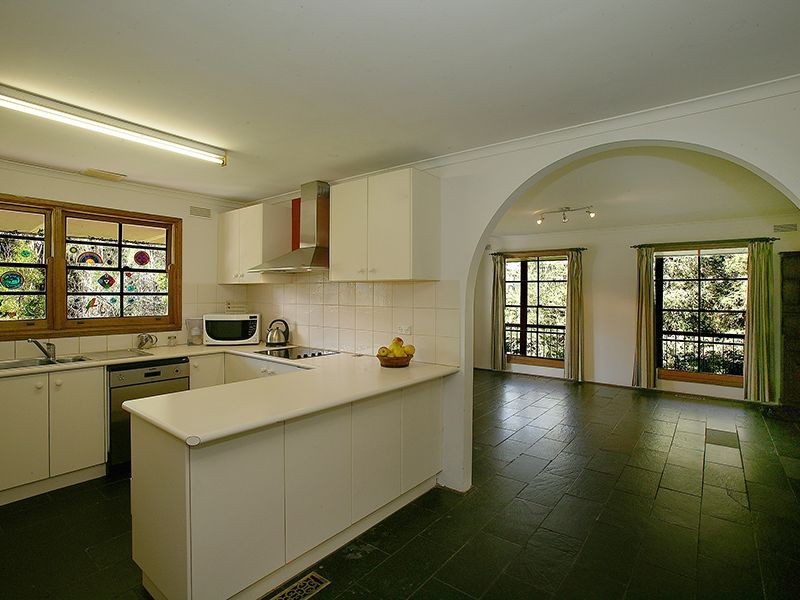 49 Badger Creek Road, Healesville VIC 3777