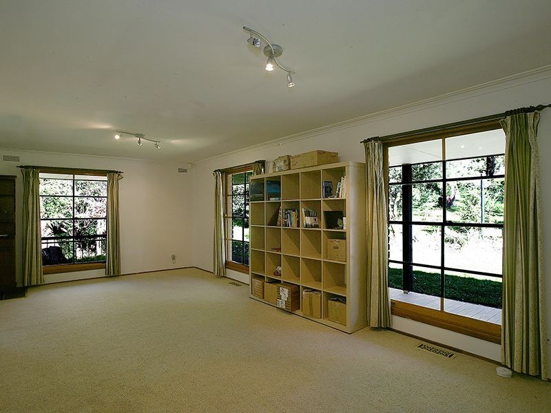 49 Badger Creek Road, Healesville VIC 3777