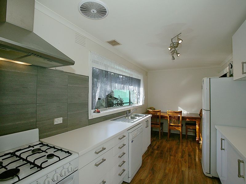 12 Blannin Street, Healesville VIC 3777