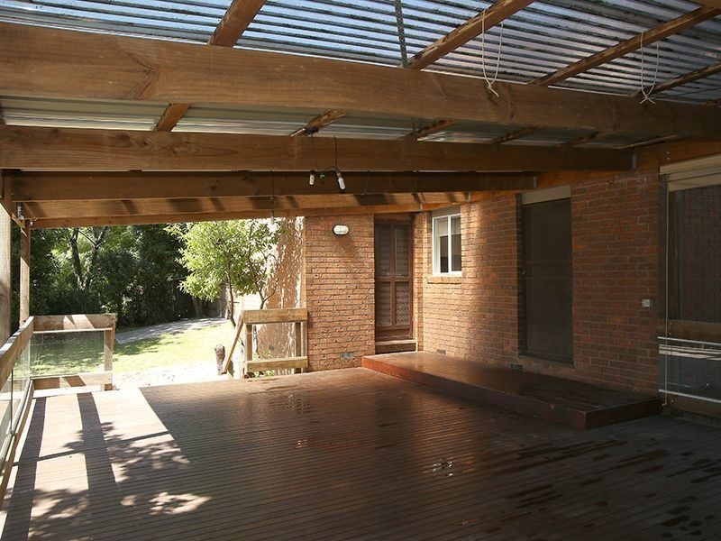 10 Barkers Road, Healesville VIC 3777