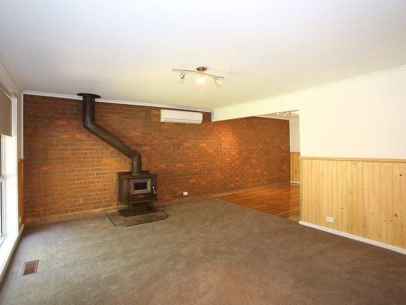 10 Barkers Road, Healesville VIC 3777