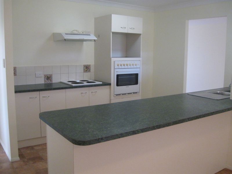 851 Wembly Road, Browns Plains QLD 4118