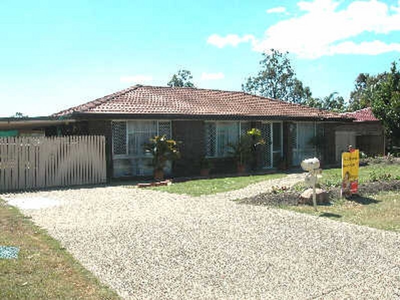 94 Estramina Street, Regents Park QLD 4118