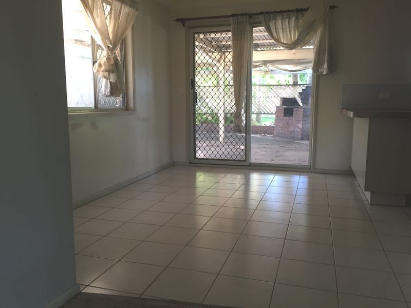 57 Sweetgum Street, Hillcrest QLD 4118
