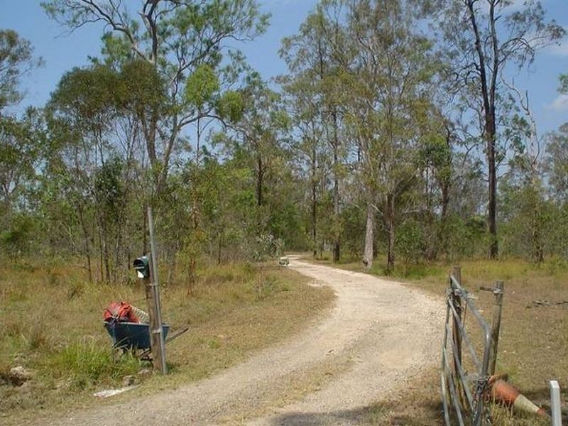 64 Clancy Road, Park Ridge QLD 4125