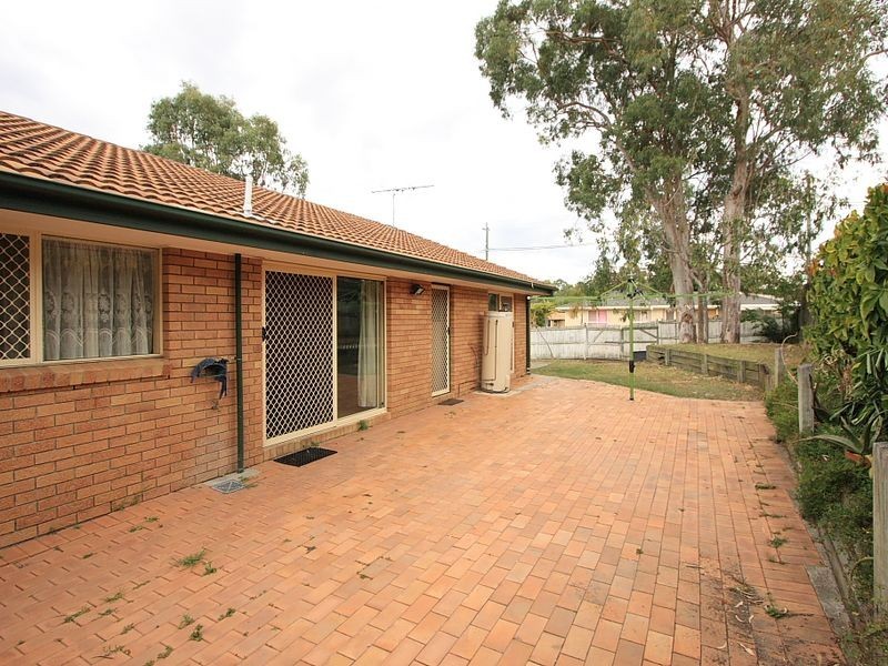 63 Haldham Street, Regents Park QLD 4118