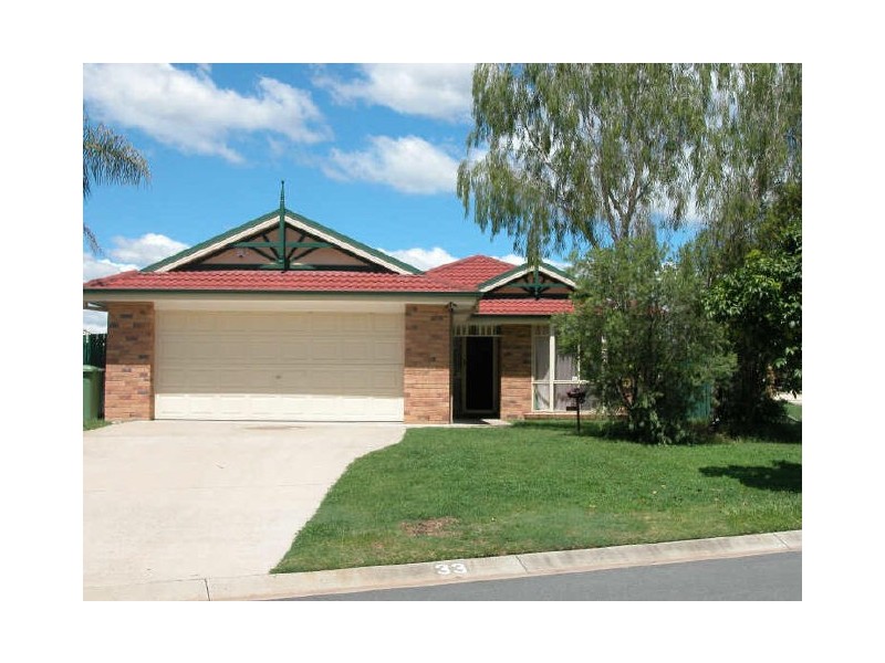 33 Regency Drive, Regents Park QLD 4118