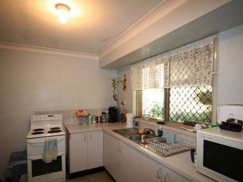 9 Ponderosa Street, Hillcrest QLD 4118