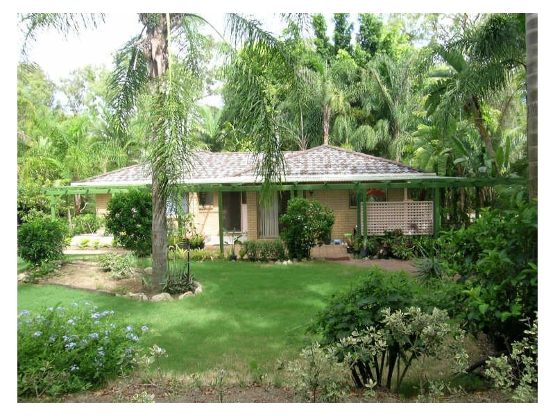 454 Middle Road, Greenbank QLD 4124