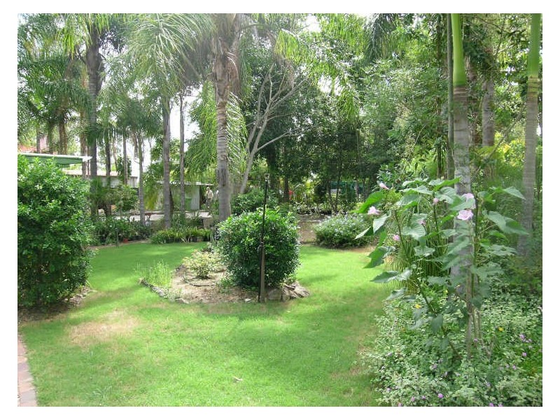 454 Middle Road, Greenbank QLD 4124