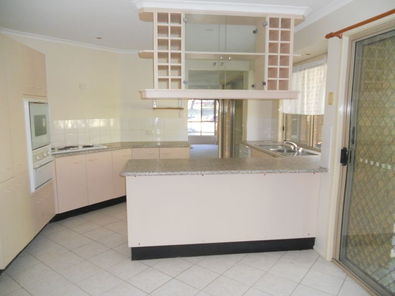 29 Diamantina Street, Hillcrest QLD 4118