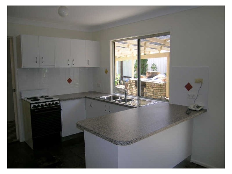 1 Aquila Court, Regents Park QLD 4118