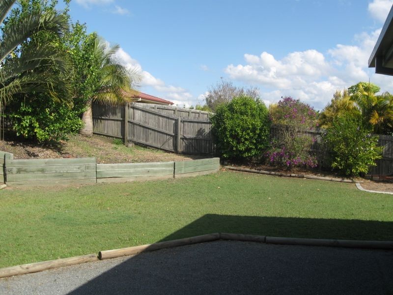 1 Nepeta Street, Regents Park QLD 4118