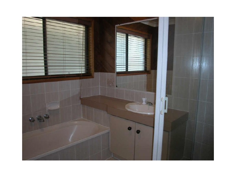 137 Andrew Road, Greenbank QLD 4124