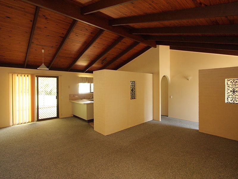 9 Volant Street, Regents Park QLD 4118