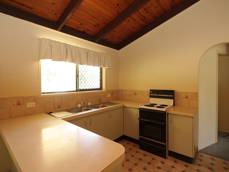 9 Volant Street, Regents Park QLD 4118