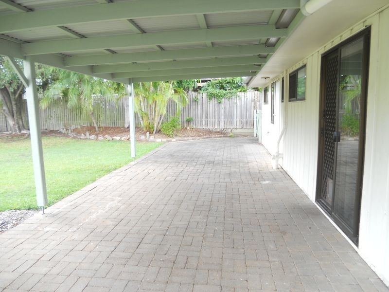 49 Parkland Avenue, Browns Plains QLD 4118