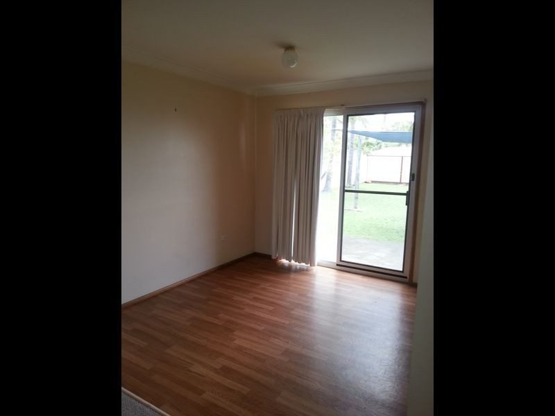 43 Peverell Street, Hillcrest QLD 4118