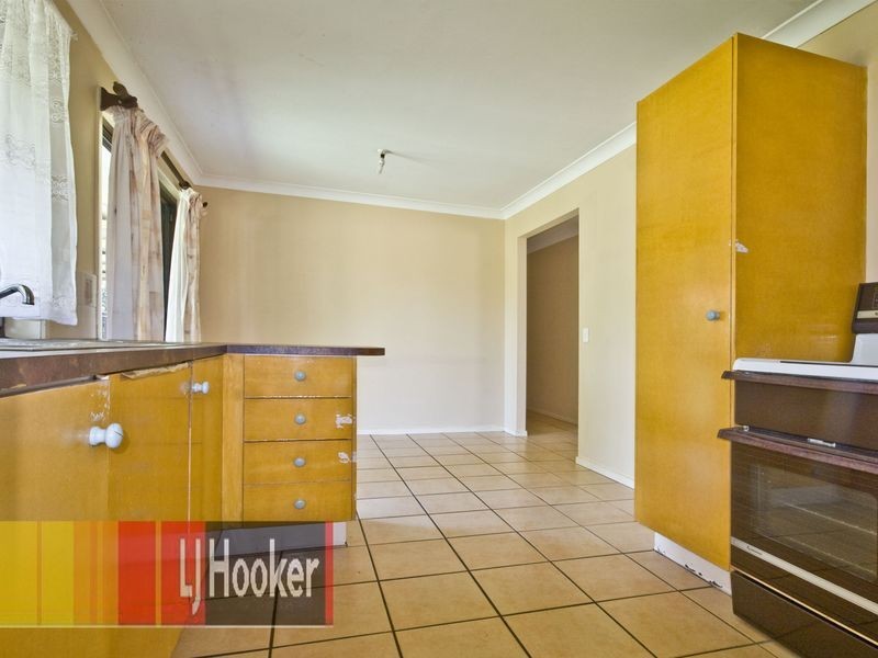 152 Johnson Road, Hillcrest QLD 4118