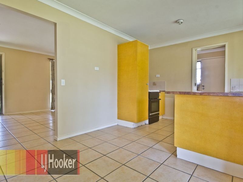 152 Johnson Road, Hillcrest QLD 4118