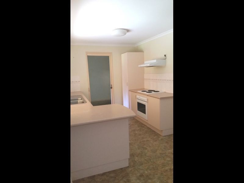 20 Isaac Court, Hillcrest QLD 4118