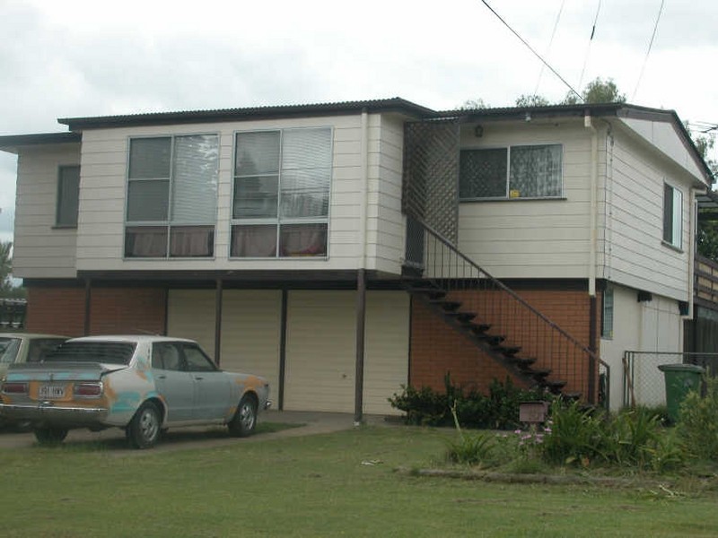 10 Beelong Street, Crestmead QLD 4132