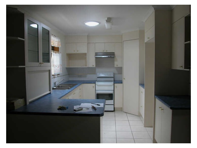 5 Hoop Street, Hillcrest QLD 4118