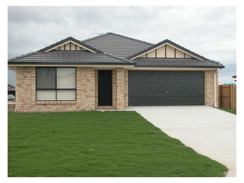 1 Lake Borumba Drive (Cnr Lakesi, Logan Reserve QLD 4133