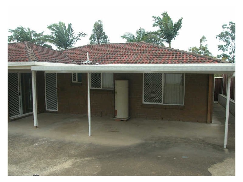 18 Hughes Street, Browns Plains QLD 4118