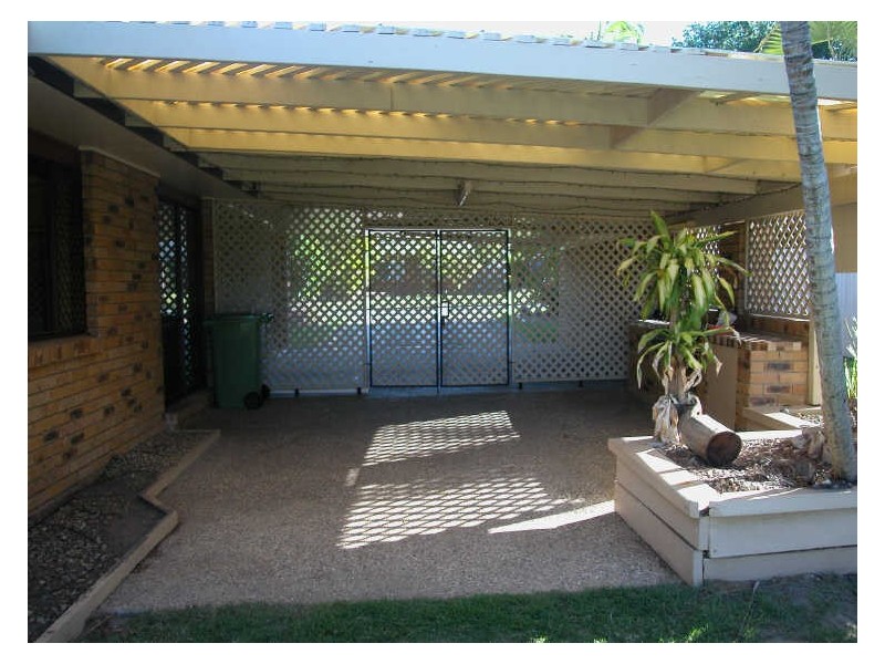 25 Whitcomb Street, Hillcrest QLD 4118
