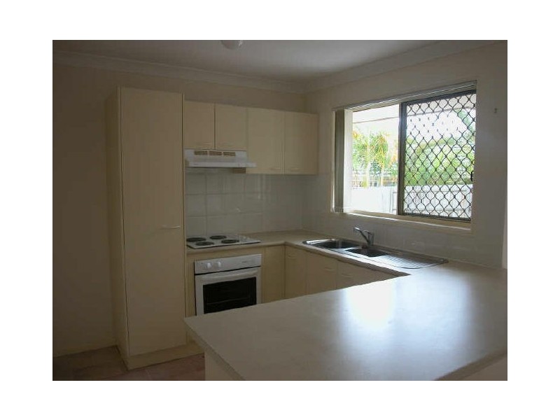 1 Solandra Circuit, Regents Park QLD 4118