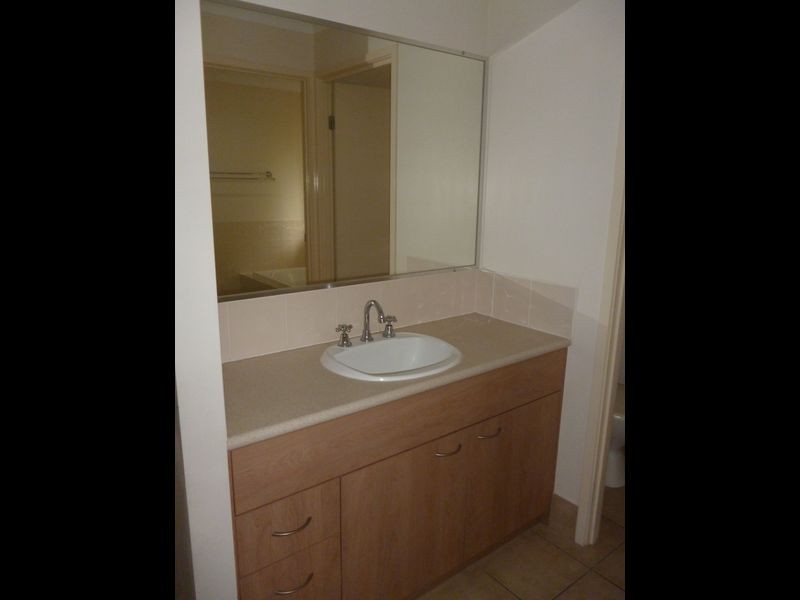 16 Zac Street, Marsden QLD 4132