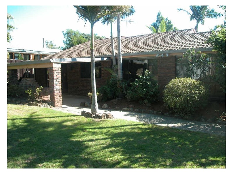 10 Volant Street, Regents Park QLD 4118