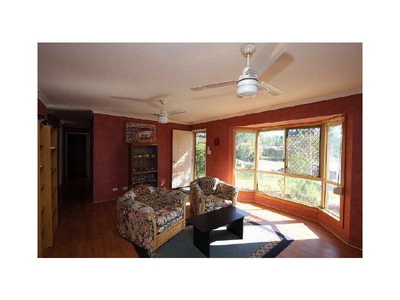 15 Pitt Court, Crestmead QLD 4132