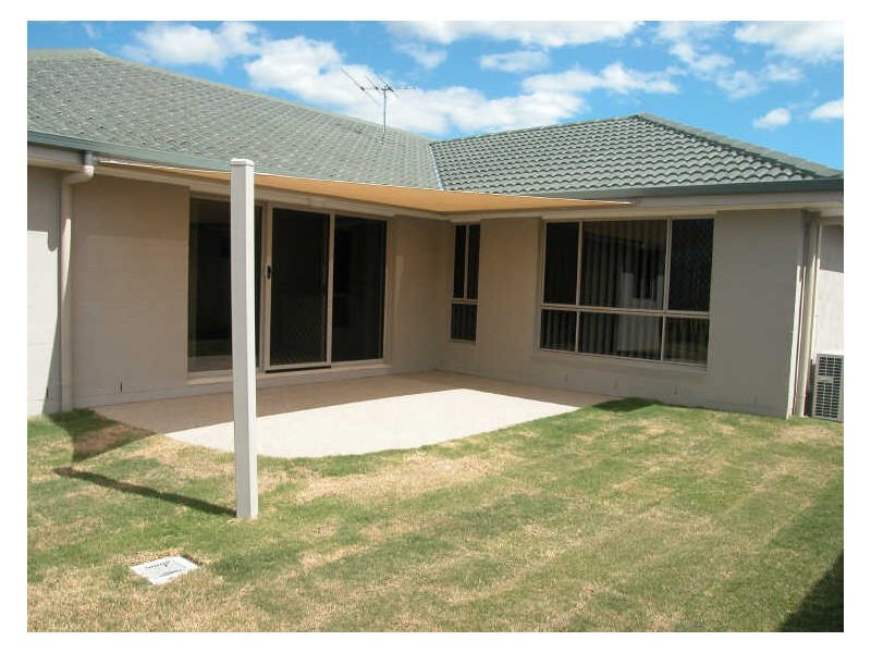 12 Mitchum Way, Crestmead QLD 4132