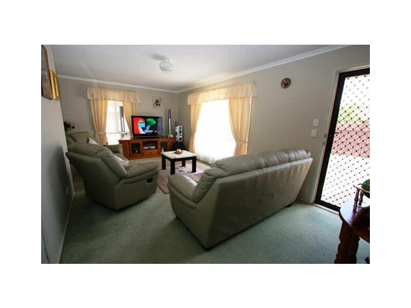18 Penfold Street, Hillcrest QLD 4118
