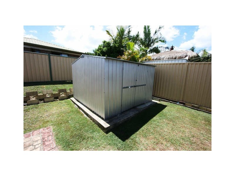 18 Penfold Street, Hillcrest QLD 4118