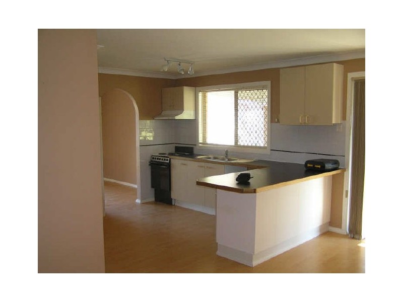 6 Hendon Court, Boronia Heights QLD 4124