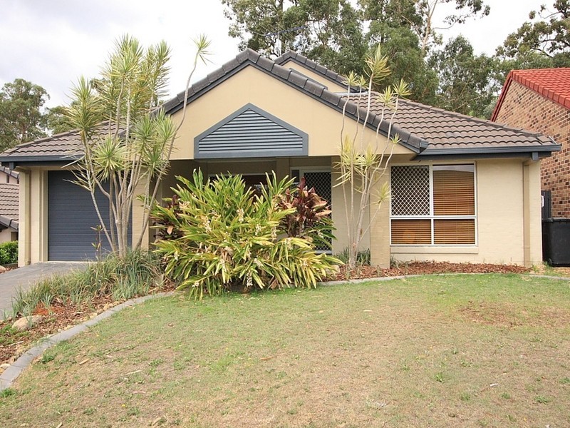 17 Agathis Place, Forest Lake QLD 4078