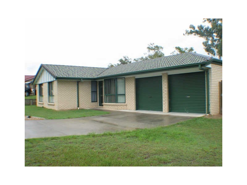 15 Benjamina Circuit, Regents Park QLD 4118