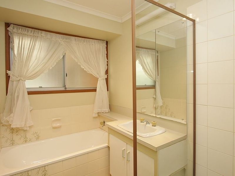 34 Algol Street, Regents Park QLD 4118