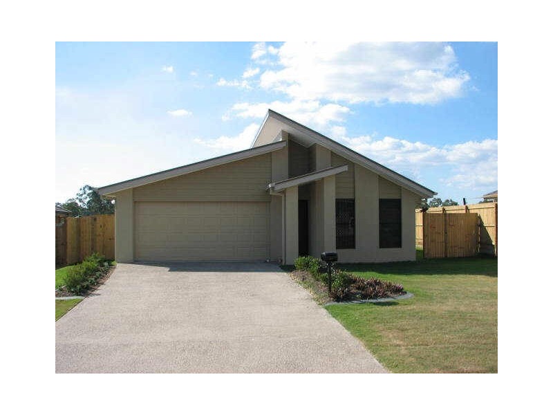 5 Webcke Ave, Crestmead QLD 4132