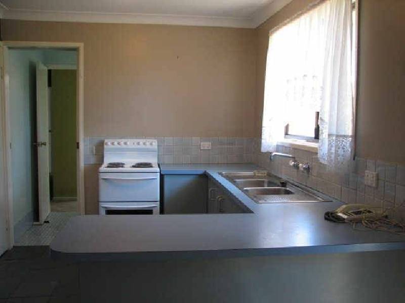 122 Flinders Crescent, Boronia Heights QLD 4124