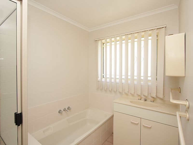 1 Echo Street, Marsden QLD 4132